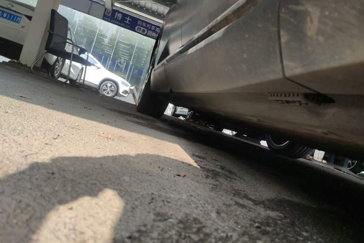 Used CHANGAN NEVO E07 2025 All-Electric 4x4 90kWh Ultra High-Performance Edition Right Side Sill