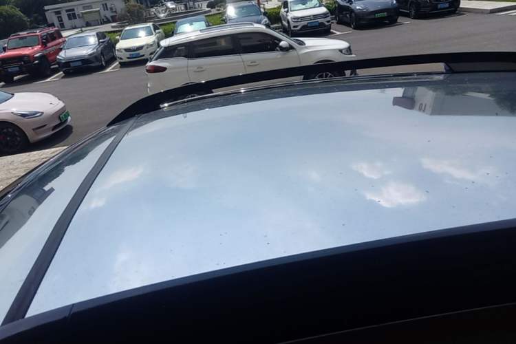 Used CHANGAN NEVO E07 2025 All-Electric 4x4 90kWh Ultra High-Performance Edition Roof