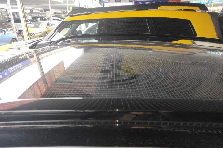 Used CHANGAN NEVO E07 2025 All-Electric 4x4 with 90 kWh Max Intelligent Driving Version Roof