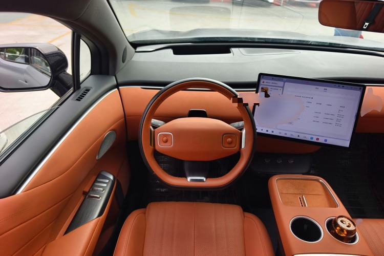 Used CHANGAN NEVO E07 2025 All-Electric 4x4 90kWh Ultra High-Performance Edition Steering Wheel