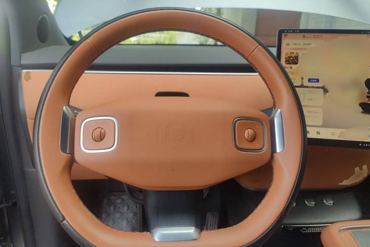 Used CHANGAN NEVO E07 2025 All-Electric 4x4 with 90 kWh Max Intelligent Driving Version Steering Wheel