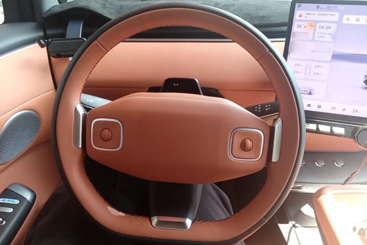 Used CHANGAN NEVO E07 2025 All-Electric 4x4 90kWh Ultra High-Performance Edition Steering Wheel