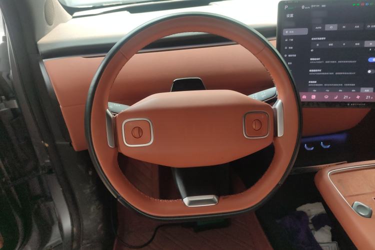 Used CHANGAN NEVO E07 2025 All-Electric 4x4 90kWh Ultra High-Performance Edition Steering Wheel