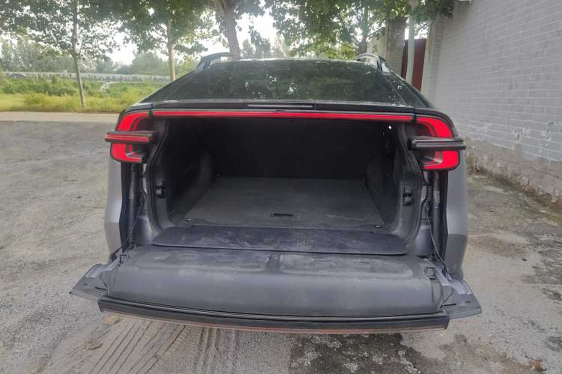 Used CHANGAN NEVO E07 2025 All-Electric 4x4 with 90 kWh Max Intelligent Driving Version Trunk