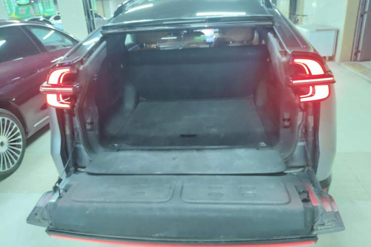 Used CHANGAN NEVO E07 2025 All-Electric 4x4 with 90 kWh Max Intelligent Driving Version Trunk