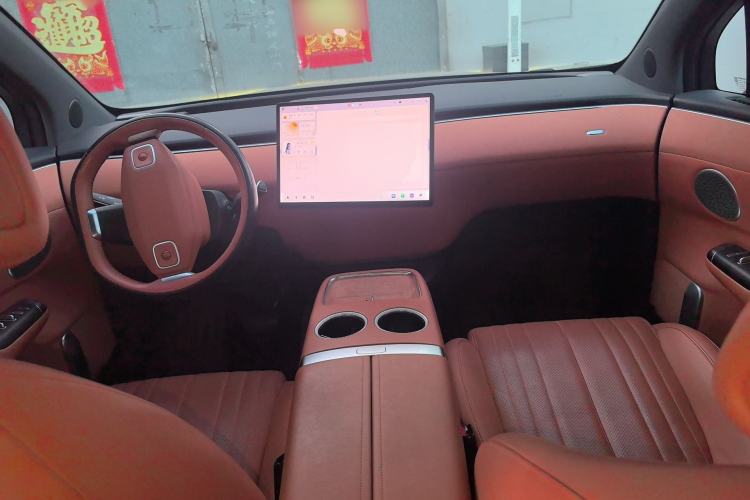 Used CHANGAN NEVO E07 2025 All-Electric 4x4 90kWh Ultra High-Performance Edition Center Console