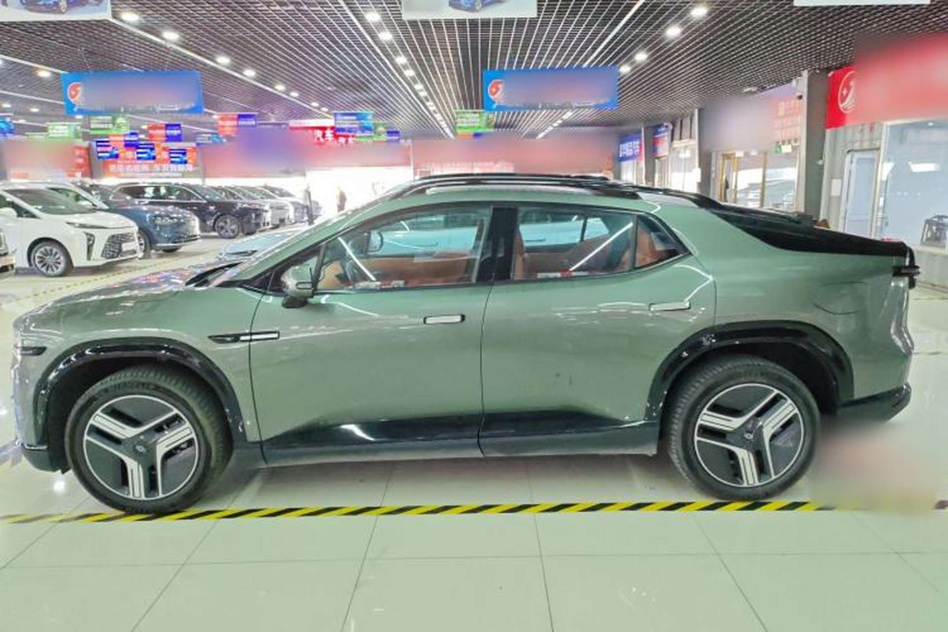Used CHANGAN NEVO E07 2025 All-Electric 4x4 90kWh Ultra High-Performance Edition Exterior 3