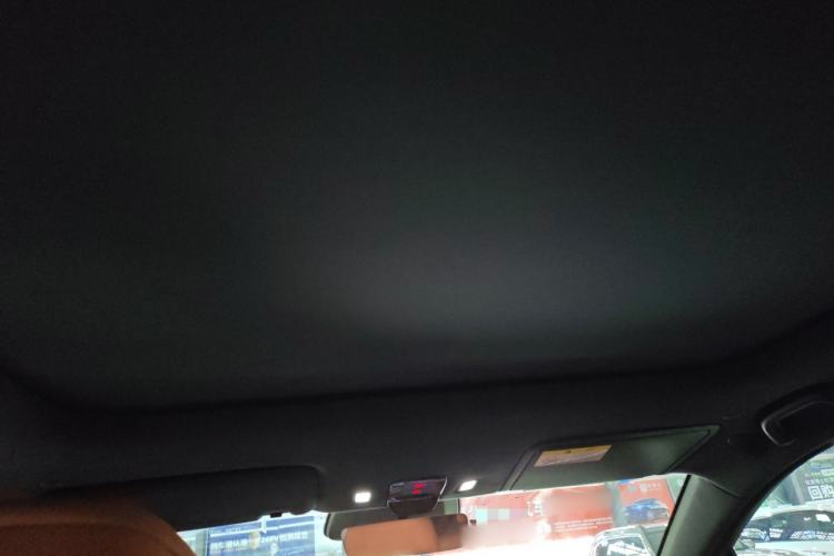 Used CHANGAN NEVO E07 2025 All-Electric 4x4 90kWh Ultra High-Performance Edition Headliner