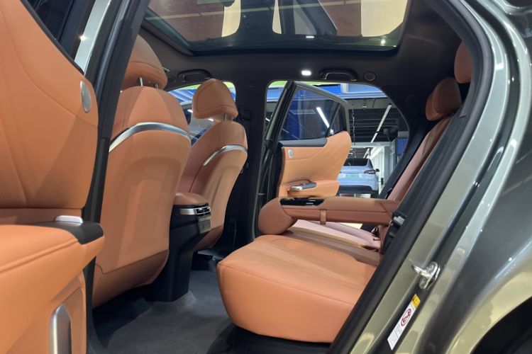 Used CHANGAN NEVO E07 2025 All-Electric 4x4 90kWh Ultra High-Performance Edition Interior 3