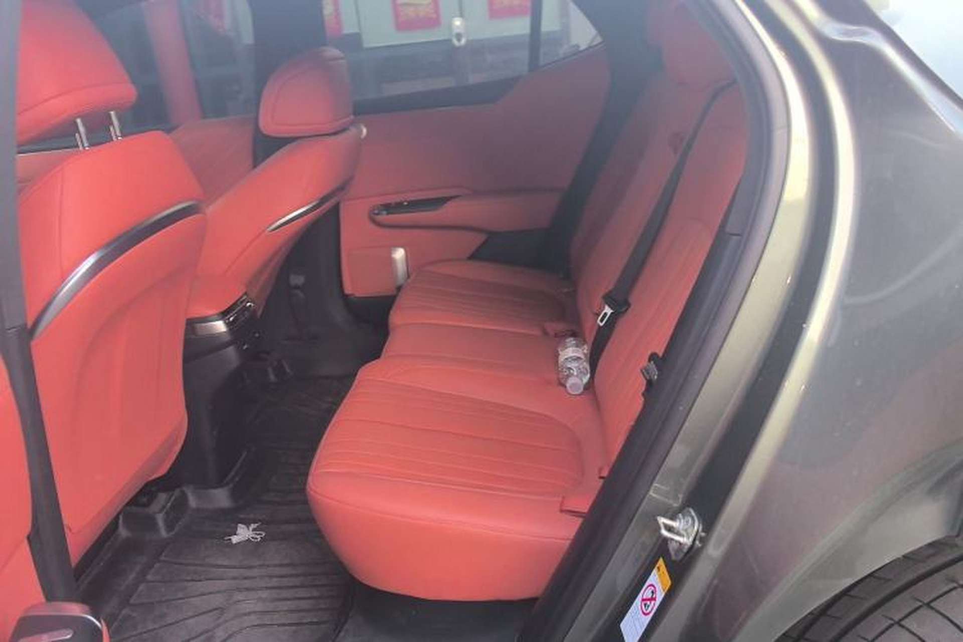 Used CHANGAN NEVO E07 2025 All-Electric 4x4 90kWh Ultra High-Performance Edition Left Rear Seat
