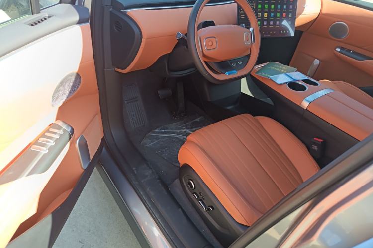 Used CHANGAN NEVO E07 2025 All-Electric 4x4 90kWh Ultra High-Performance Edition Driver Seat