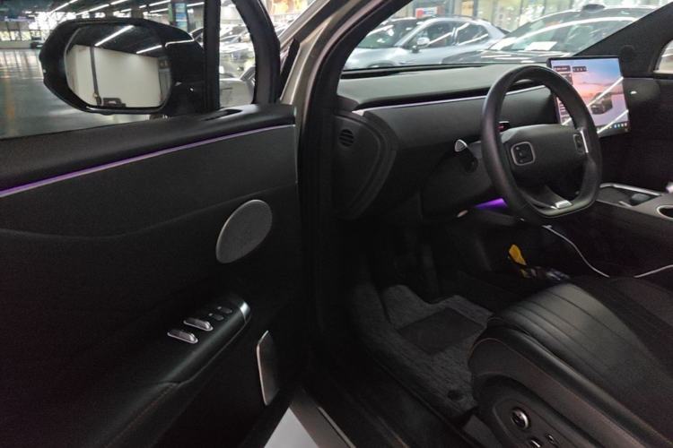 Used CHANGAN NEVO E07 2025 Extended-Range Two-Wheel Drive 39kWh Pro Smart Edition Driver Seat