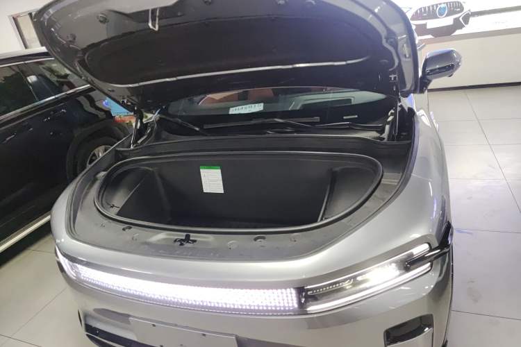 Used CHANGAN NEVO E07 2025 All-Electric 4x4 90kWh Ultra High-Performance Edition Engine Bay