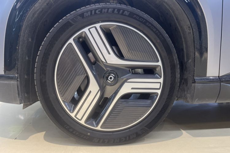 Used CHANGAN NEVO E07 2025 All-Electric 4x4 90kWh Ultra High-Performance Edition Exterior 5
