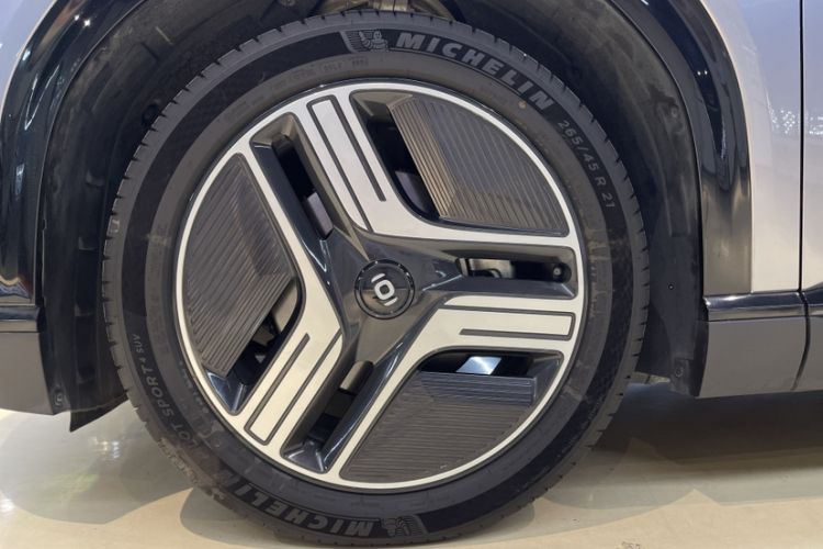 Used CHANGAN NEVO E07 2025 All-Electric 4x4 90kWh Ultra High-Performance Edition Exterior 5