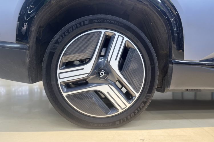 Used CHANGAN NEVO E07 2025 All-Electric 4x4 90kWh Ultra High-Performance Edition Exterior 7
