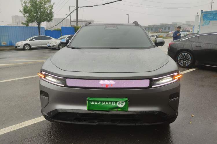 Used CHANGAN NEVO E07 2025 All-Electric 4x4 90kWh Ultra High-Performance Edition Front