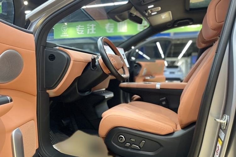 Used CHANGAN NEVO E07 2025 All-Electric 4x4 90kWh Ultra High-Performance Edition Interior 2
