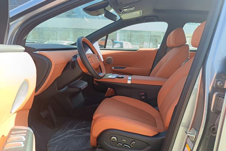 Used CHANGAN NEVO E07 2025 All-Electric 4x4 90kWh Ultra High-Performance Edition Left Front Seat