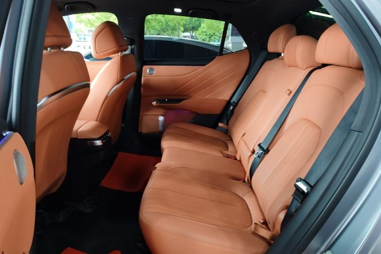 Used CHANGAN NEVO E07 2025 All-Electric 4x4 90kWh Ultra High-Performance Edition Left Rear Seat