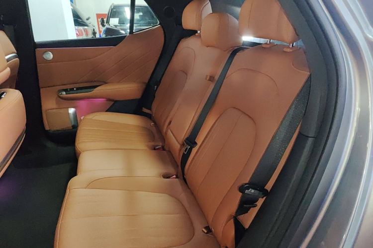 Used CHANGAN NEVO E07 2025 All-Electric 4x4 90kWh Ultra High-Performance Edition Left Rear Seat