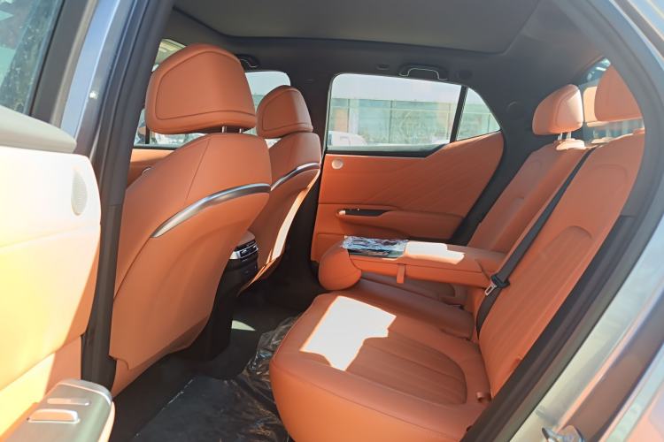Used CHANGAN NEVO E07 2025 All-Electric 4x4 90kWh Ultra High-Performance Edition Left Rear Seat