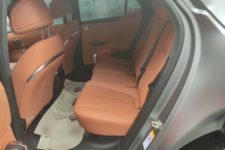 Used CHANGAN NEVO E07 2025 All-Electric 4x4 90kWh Ultra High-Performance Edition Left Rear Seat