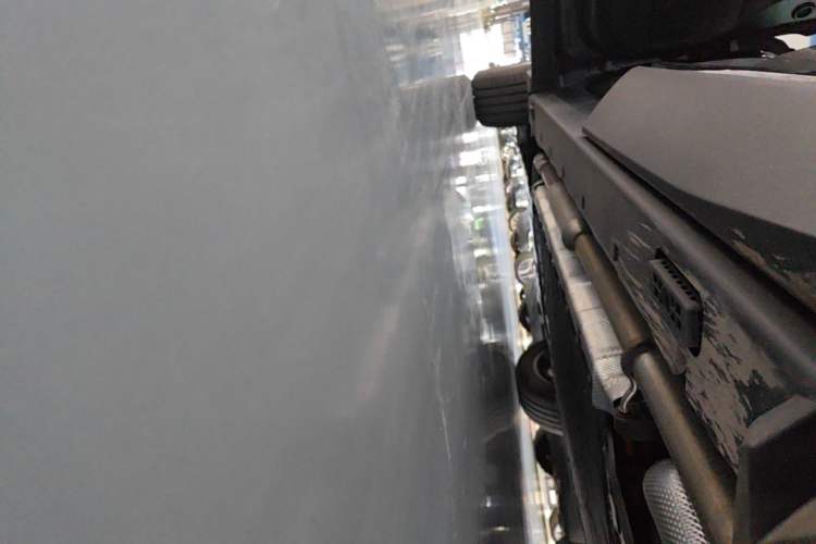 Used CHANGAN NEVO E07 2025 Extended-Range Two-Wheel Drive 39kWh Pro Smart Edition Left Side Sill