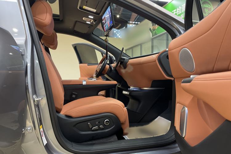 Used CHANGAN NEVO E07 2025 All-Electric 4x4 90kWh Ultra High-Performance Edition Right Front Seat