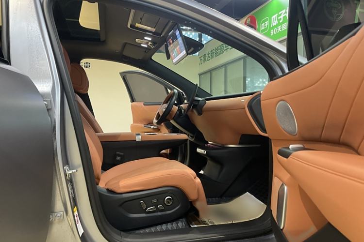 Used CHANGAN NEVO E07 2025 All-Electric 4x4 90kWh Ultra High-Performance Edition Right Front Seat