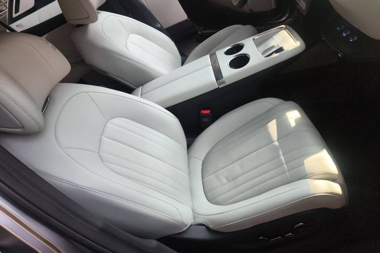 Used CHANGAN NEVO E07 2025 All-Electric 4x4 90kWh Ultra High-Performance Edition Right Front Seat