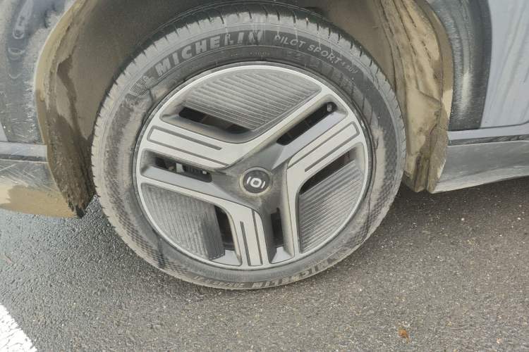 Used CHANGAN NEVO E07 2025 All-Electric 4x4 90kWh Ultra High-Performance Edition Right Rear Wheel Hub