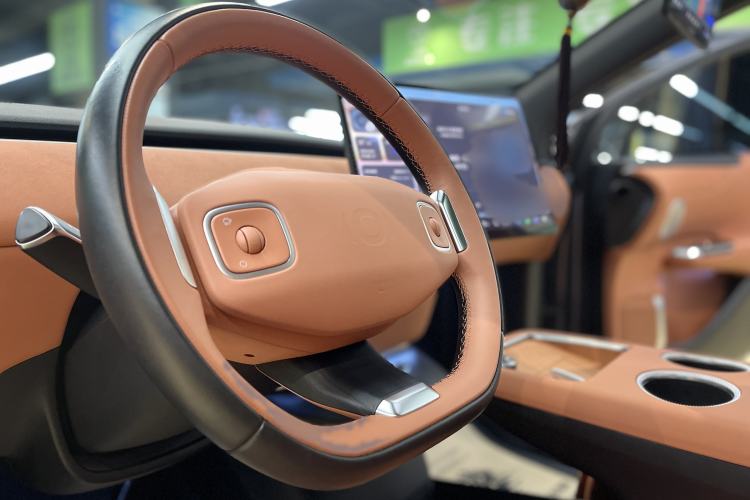 Used CHANGAN NEVO E07 2025 All-Electric 4x4 90kWh Ultra High-Performance Edition Steering Wheel
