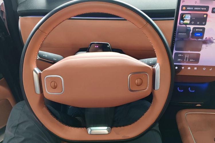 Used CHANGAN NEVO E07 2025 All-Electric 4x4 90kWh Ultra High-Performance Edition Steering Wheel