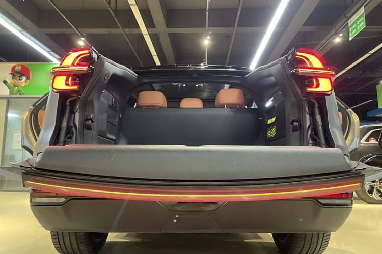Used CHANGAN NEVO E07 2025 All-Electric 4x4 90kWh Ultra High-Performance Edition Trunk