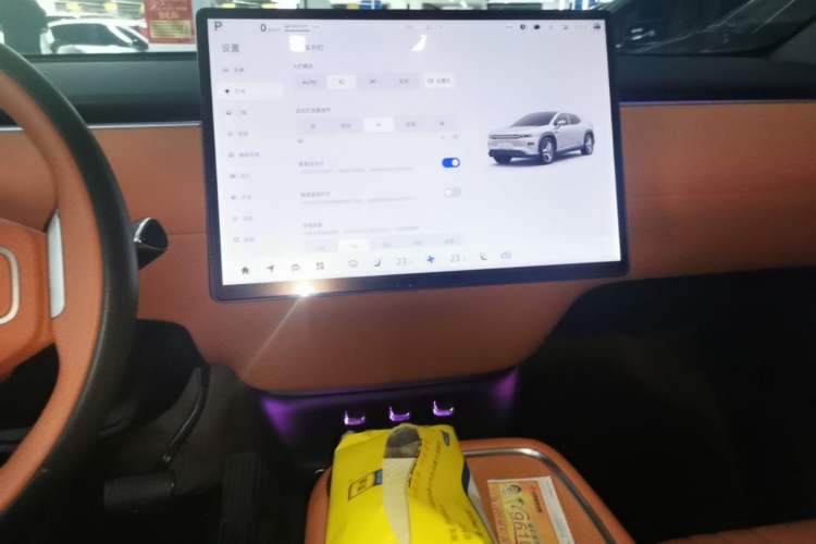 Used CHANGAN NEVO E07 2025 All-Electric 4x4 with 90 kWh Max Intelligent Driving Version Audio And AC Panel