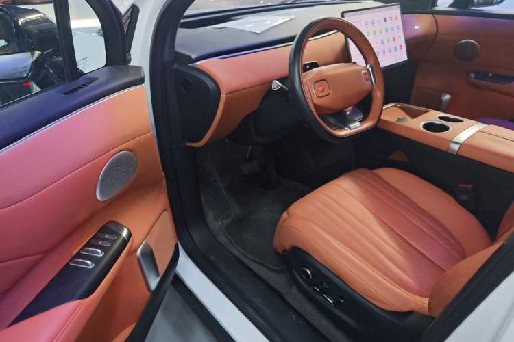 Used CHANGAN NEVO E07 2025 All-Electric 4x4 with 90 kWh Max Intelligent Driving Version Driver Seat