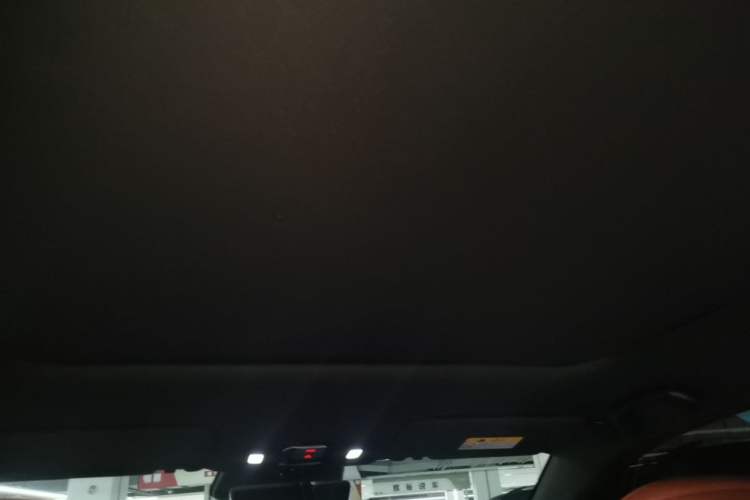 Used CHANGAN NEVO E07 2025 All-Electric 4x4 with 90 kWh Max Intelligent Driving Version Headliner