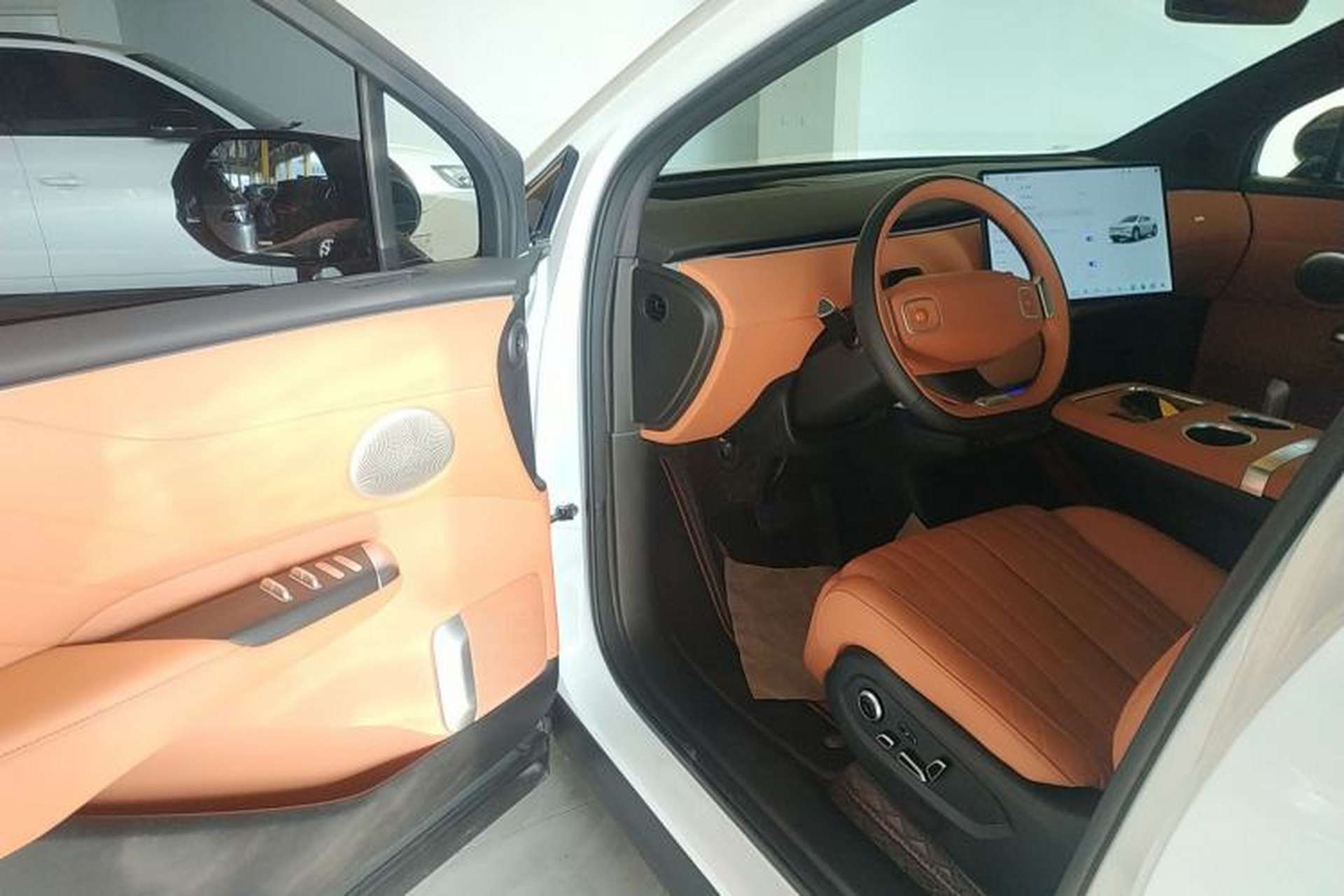Used CHANGAN NEVO E07 2025 All-Electric 4x4 90kWh Ultra High-Performance Edition Interior 3