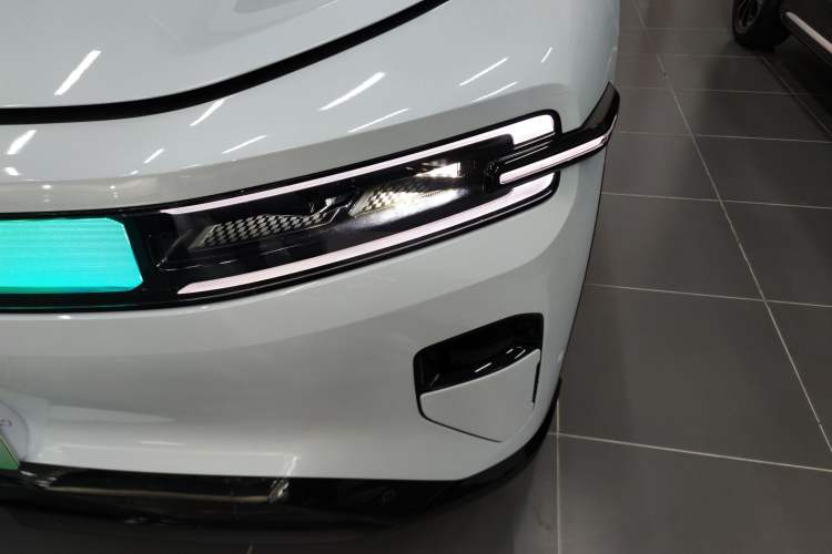 Used CHANGAN NEVO E07 2025 All-Electric 4x4 90kWh Ultra High-Performance Edition Left Front Headlight