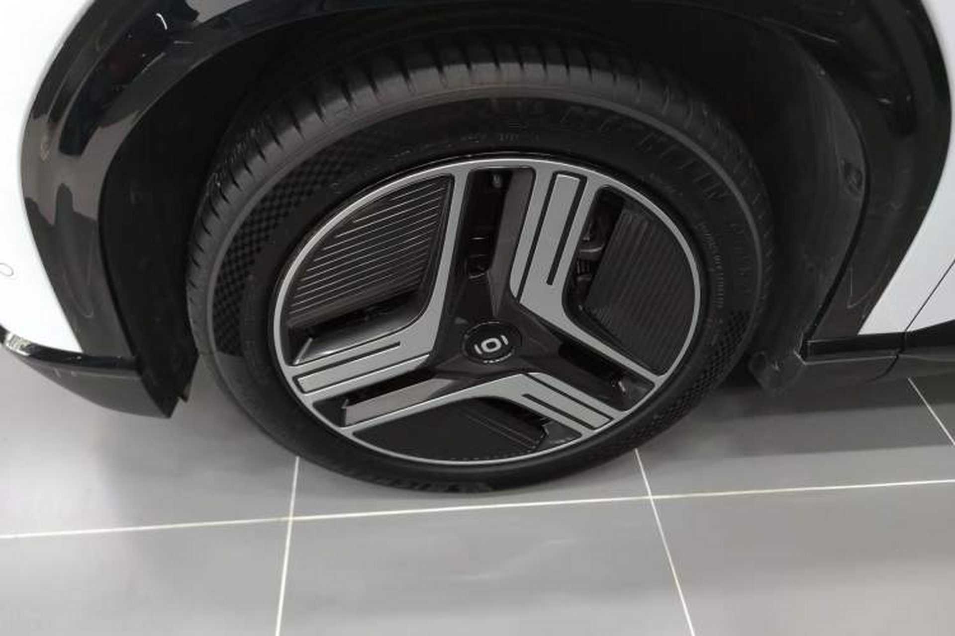 Used CHANGAN NEVO E07 2025 All-Electric 4x4 90kWh Ultra High-Performance Edition Left Front Wheel Hub