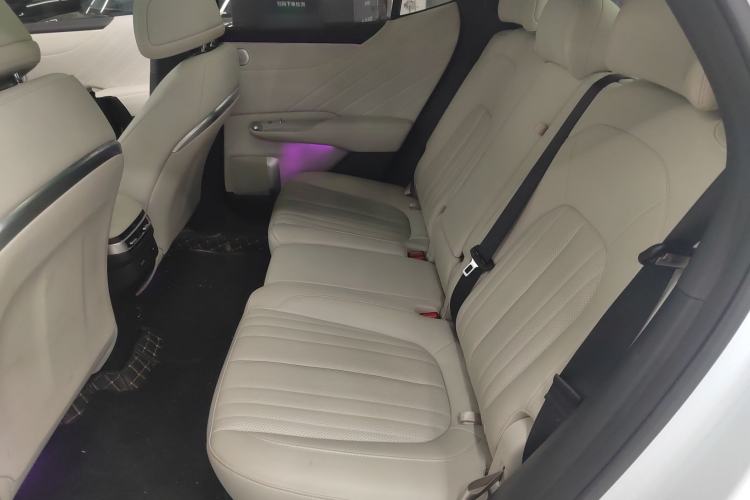 Used CHANGAN NEVO E07 2025 All-Electric Two-Wheel Drive 90 kWh Pro Smart Version Left Rear Seat