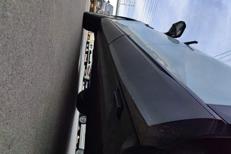 Used CHANGAN NEVO E07 2025 All-Electric 4x4 with 90 kWh Max Intelligent Driving Version Left Side Sill