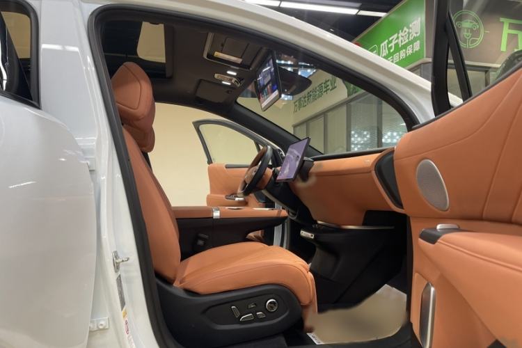 Used CHANGAN NEVO E07 2025 All-Electric 4x4 90kWh Ultra High-Performance Edition Right Front Seat