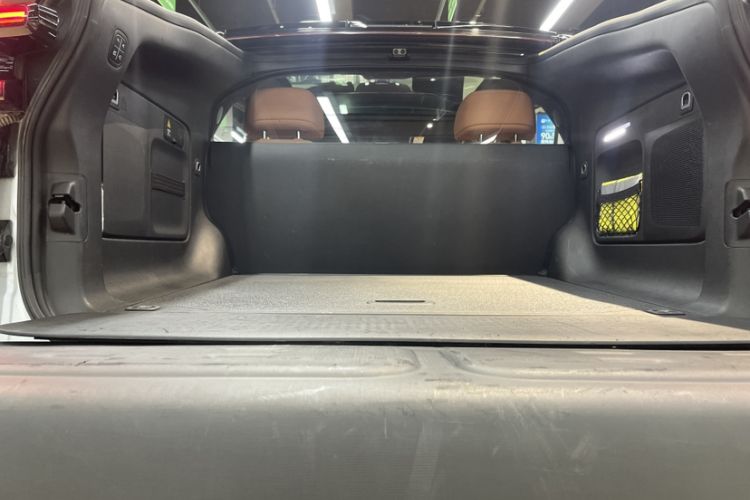 Used CHANGAN NEVO E07 2025 All-Electric 4x4 90kWh Ultra High-Performance Edition Trunk
