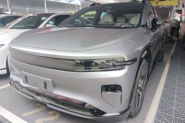 Used CHANGAN NEVO E07 2026 Model Pure Electric Four-Wheel Drive 90kWh Ultra