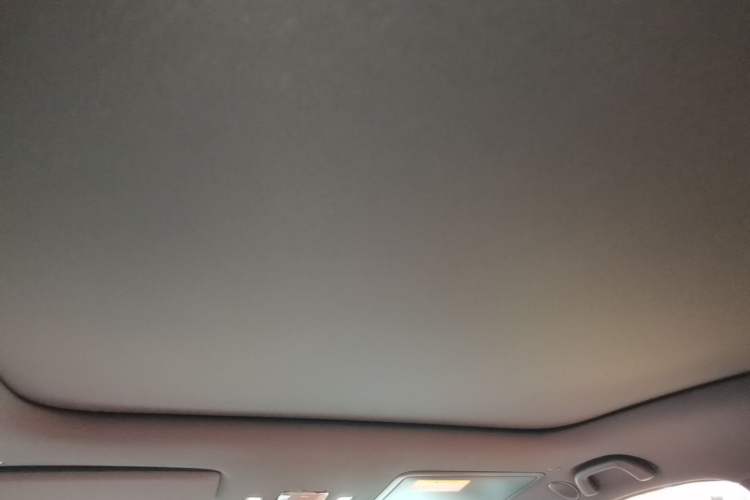 Used CHANGAN NEVO E07 2026 Model Pure Electric Four-Wheel Drive 90kWh Ultra Headliner