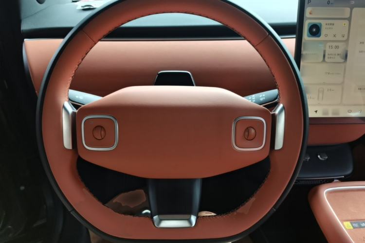 Used CHANGAN NEVO E07 2026 Model Pure Electric Four-Wheel Drive 90kWh Ultra Steering Wheel