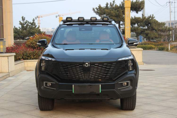 Used CHANGAN NEVO Hunter K50 2025 All-Wheel-Drive Global Version Exterior 1