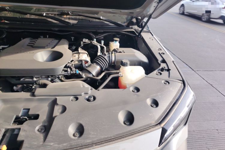 Used CHANGAN NEVO Hunter K50 2025 Model Standard Box Four-Wheel Drive Flagship Engine Bay Left